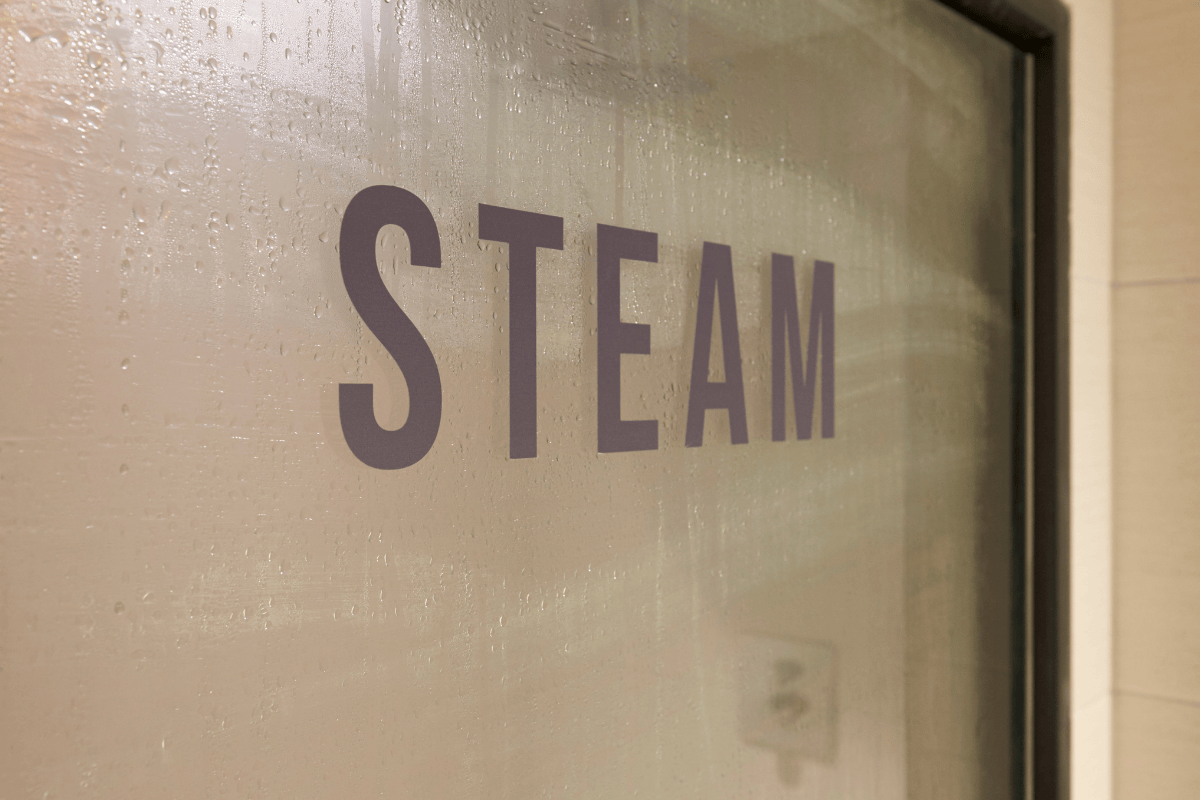 Skraplacz pary – jak działa i dlaczego zwiększa efektywność maszyn?