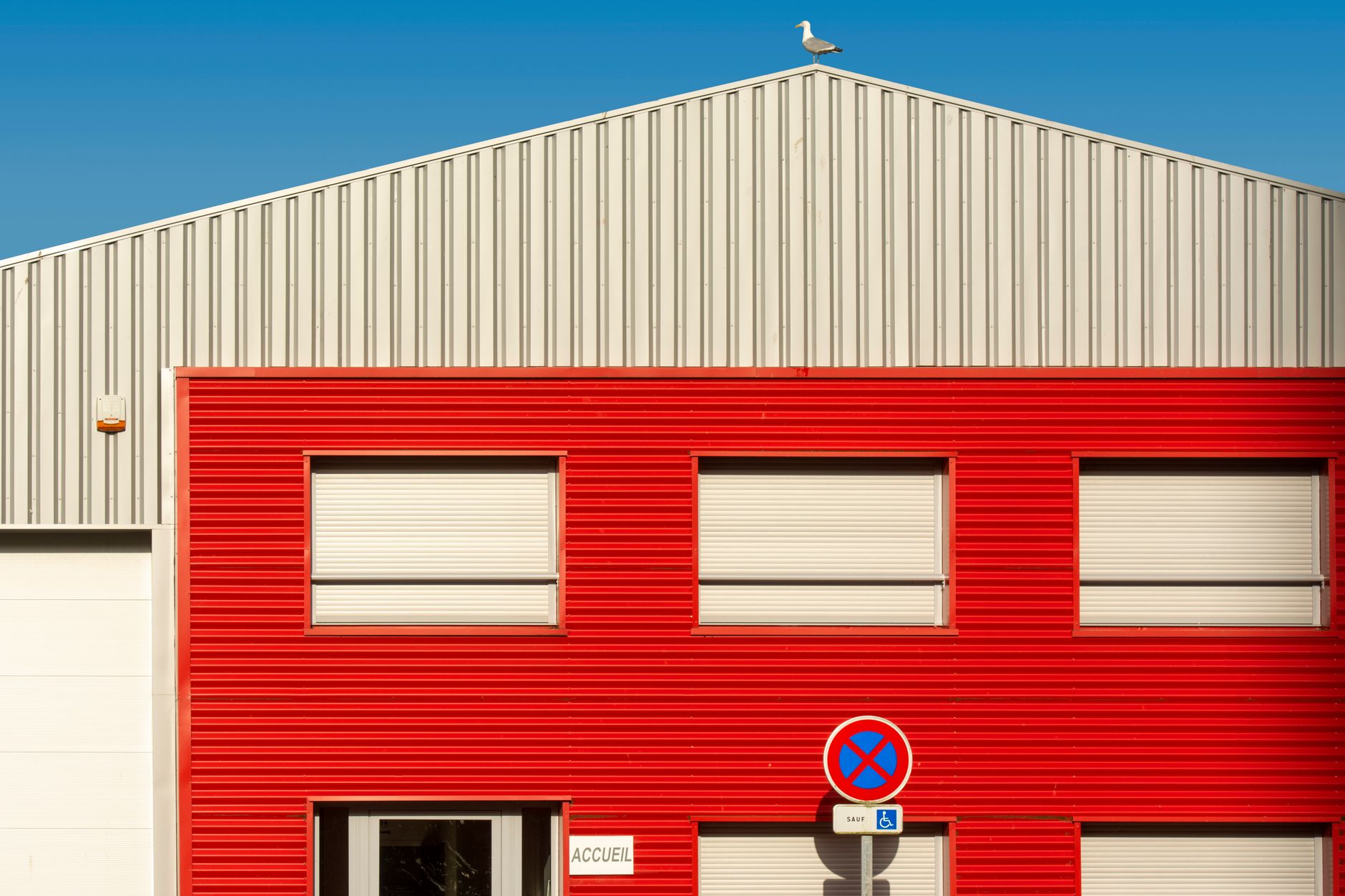 Hala aluminiowa – jakie ma zastosowanie?